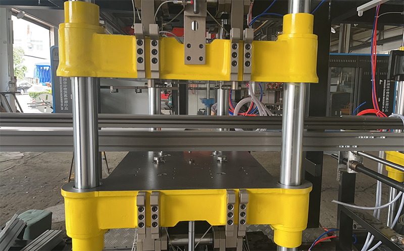 T-shape mold platform